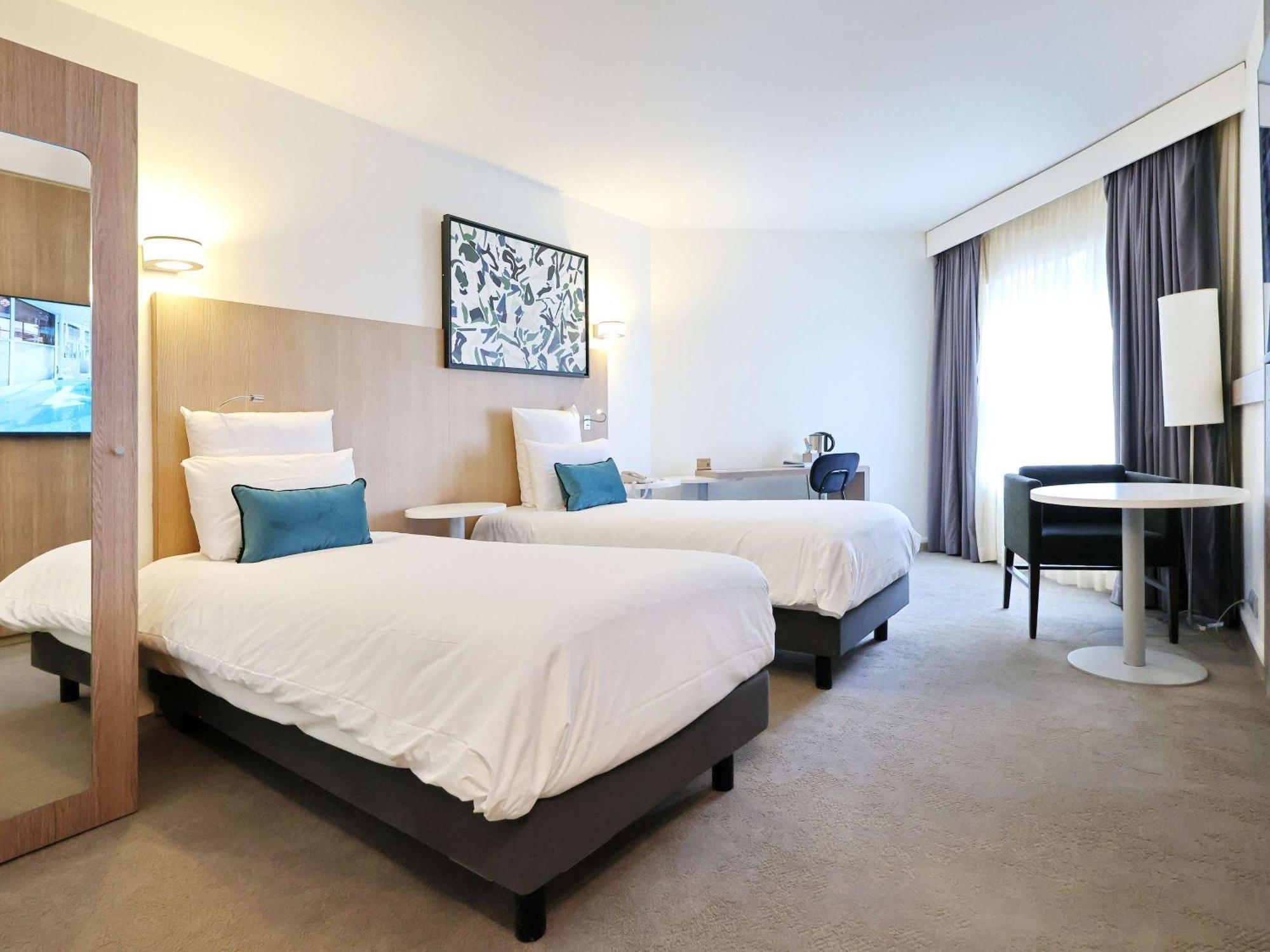 Mercure Grenoble Centre Porte Des Alpes Luaran gambar