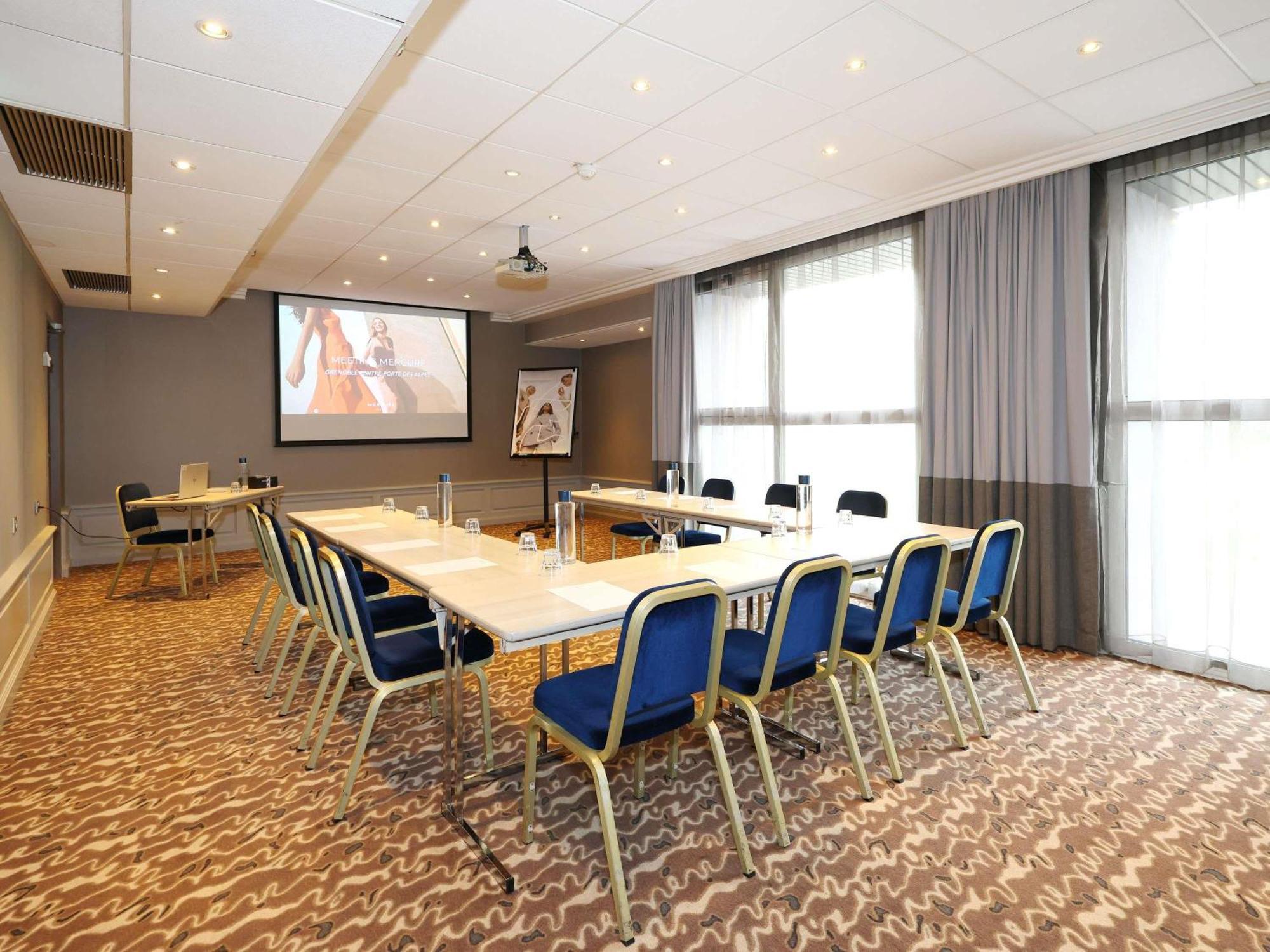 Mercure Grenoble Centre Porte Des Alpes Luaran gambar