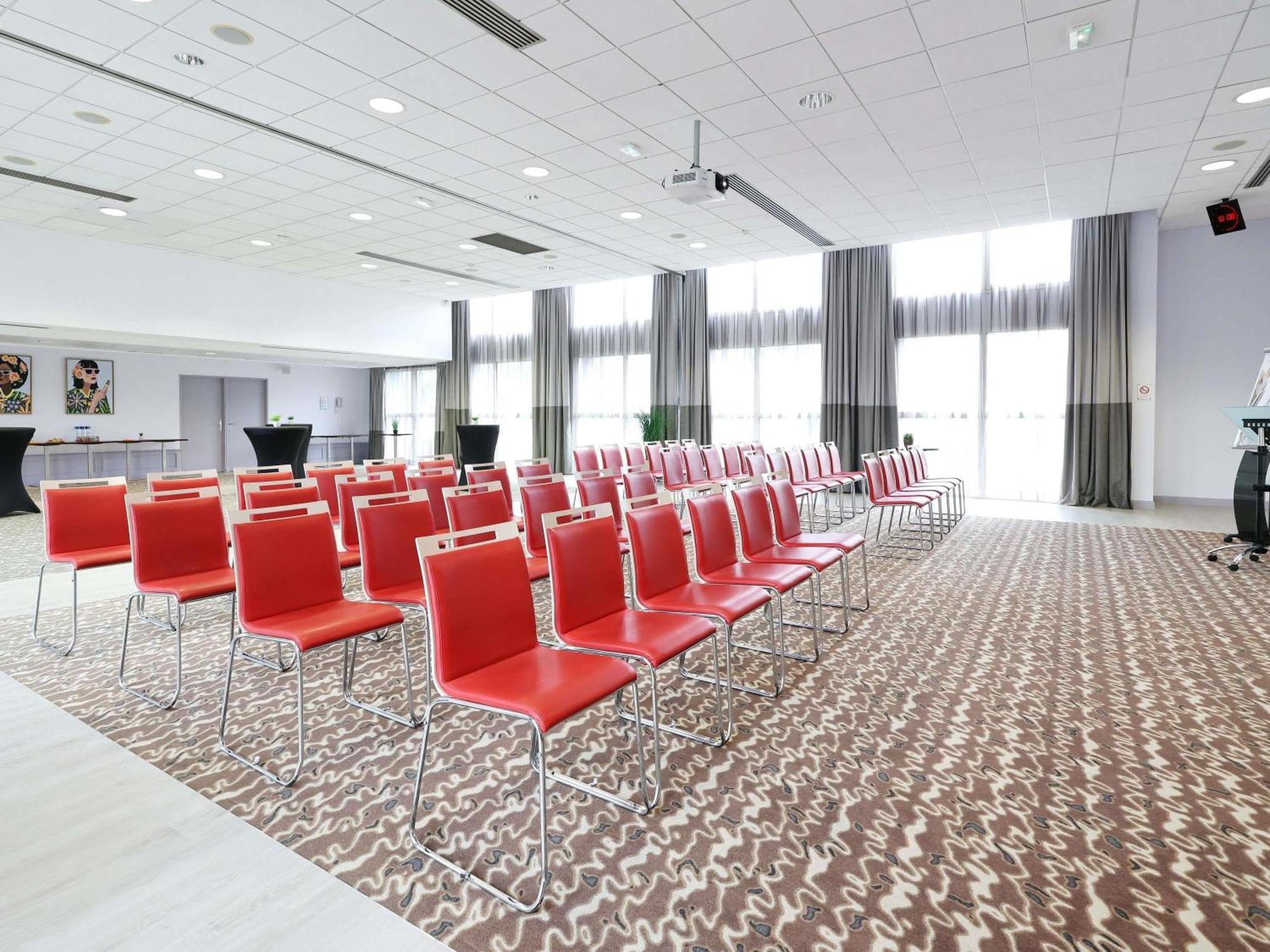 Mercure Grenoble Centre Porte Des Alpes Luaran gambar